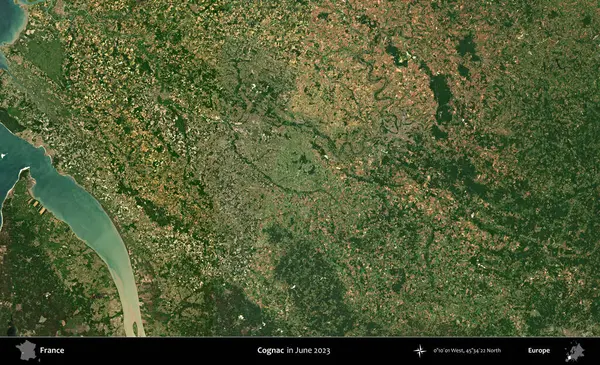 Konyak mı? Copernicus Sentinel 'in Haziran 2023' te çekilmiş uydu görüntüsü üzerine Fransa 'nın idari bölgesi.