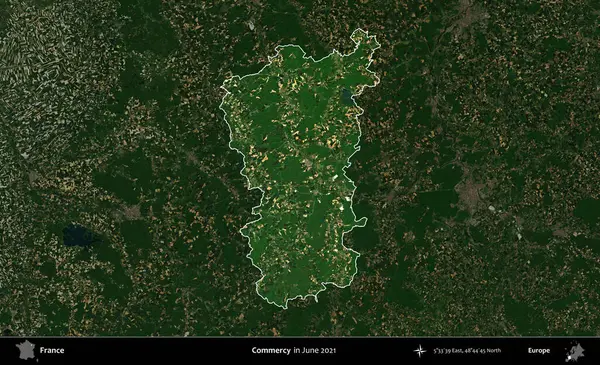Merhamet et. Fransa 'nın idari alanı, Haziran 2021' de çekilen Kopernik Sentinel karolarından oluşan koyu renkli bir uydu görüntüsü üzerinde vurgulandı ve özetlendi.