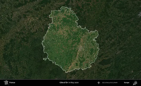 Cote-d'Or. Fransa 'nın idari alanı, Mayıs 2020' de çekilen Kopernik Nöbetçi karolarından oluşan koyu renkli bir uydu görüntüsü üzerinde vurgulandı ve özetlendi.