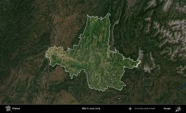 Öl! Fransa 'nın idari alanı, Haziran 2019' da çekilen Kopernik Sentinel karolarından oluşan koyu renkli bir uydu görüntüsü üzerinde vurgulandı ve özetlendi.