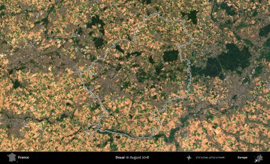 Douai. Copernicus Sentinel 'in Ağustos 2018' de çekilen uydu görüntüsünde Fransa 'nın idari bölgesinin ana hatları belirlendi.