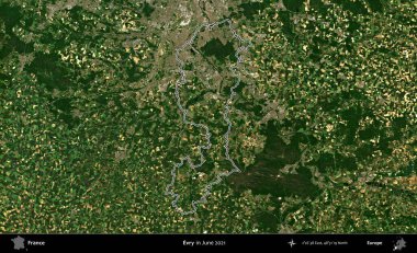 Evry. Copernicus Sentinel 'in Haziran 2021' de çekilen uydu görüntüsünde Fransa 'nın idari bölgesinin ana hatları belirlendi.