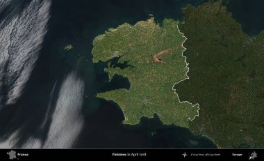 Finistere. Fransa 'nın idari alanı, Nisan 2018' de çekilen Kopernik Nöbetçi karolarından oluşan koyu renkli bir uydu görüntüsü üzerinde vurgulandı ve özetlendi.