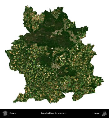 Fontainebleau. Fransa 'nın idari bölgesi, Haziran 2021' de çekilen Kopernik Nöbetçi karolarından oluşan bir uydu görüntüsüyle beyaza izole edildi.