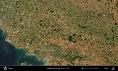 Fontenay-le-Comte. Copernicus Sentinel 'in Haziran 2017' de çekilmiş uydu görüntüsü üzerine Fransa 'nın idari bölgesi.
