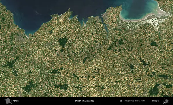 Dinan. Mayıs 2020 'de Copernicus Sentinel karolarından oluşan bir uydu görüntüsü üzerine Fransa' nın idari bölgesi