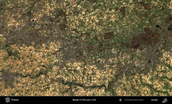 Douai. Copernicus Sentinel 'in Şubat 2018' de çekilmiş uydu görüntüsü üzerine Fransa 'nın idari bölgesi