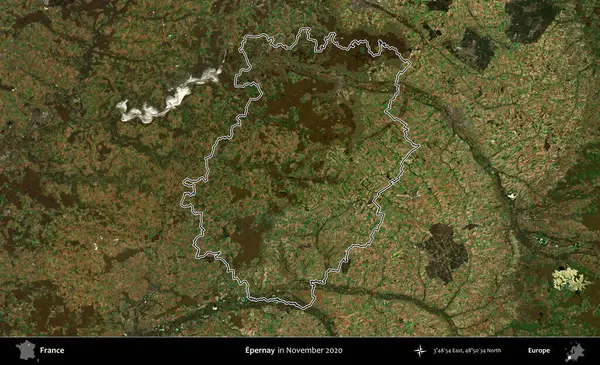 Epernay. Copernicus Sentinel 'in Kasım 2020' de çekilen uydu görüntüsünde Fransa 'nın idari bölgesinin ana hatları belirlendi.