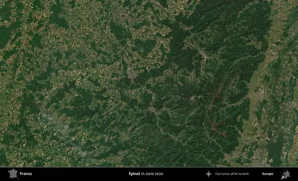 Epinal. Copernicus Sentinel 'in Haziran 2020' de çekilmiş uydu görüntüsü üzerine Fransa 'nın idari bölgesi.