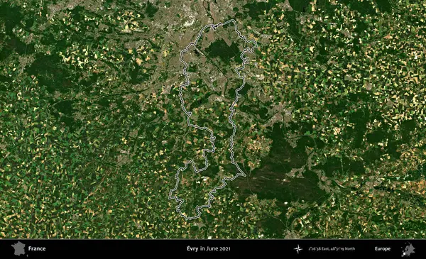 Evry. Copernicus Sentinel 'in Haziran 2021' de çekilen uydu görüntüsünde Fransa 'nın idari bölgesinin ana hatları belirlendi.