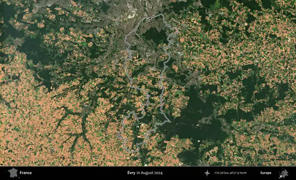 Evry. Copernicus Sentinel 'in Ağustos 2024' te çekilen uydu görüntüsünde Fransa 'nın idari bölgesinin ana hatları belirlendi.