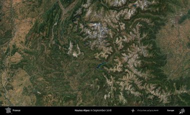 Hautes-Alpes. Copernicus Sentinel 'in Eylül 2018' de çekilmiş uydu görüntüsü üzerine Fransa 'nın idari bölgesi.