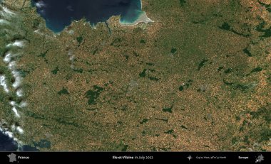 Ille-et-Vilaine. Copernicus Sentinel 'in Temmuz 2022' de çekilmiş uydu görüntüsü üzerine Fransa 'nın idari bölgesi.