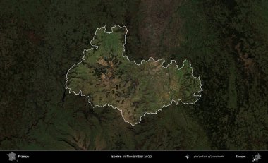 Issoire. Fransa 'nın idari alanı, Kopernik Sentinel' in Kasım 2020 'de çekilmiş koyu renkli bir uydu görüntüsüyle vurgulandı ve özetlendi.