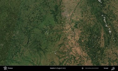Issoire. Copernicus Sentinel 'in Ağustos 2023' te çekilmiş uydu görüntüsü üzerine Fransa 'nın idari bölgesi.