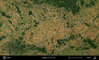 Issoudun. Haziran 2023 'te çekilen Copernicus Sentinel karolarından oluşan bir uydu görüntüsünde Fransa' nın idari bölgesinin ana hatları belirlendi.