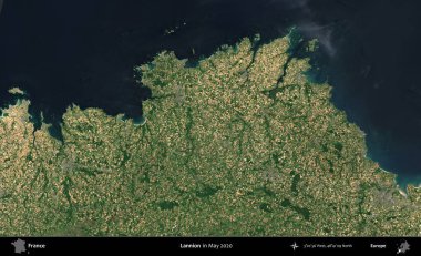 Lannion. Mayıs 2020 'de Copernicus Sentinel karolarından oluşan bir uydu görüntüsü üzerine Fransa' nın idari bölgesi