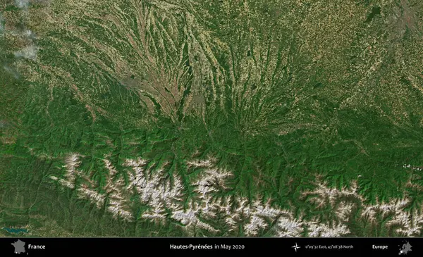 Hautes-Pyrenees 'de. Mayıs 2020 'de Copernicus Sentinel karolarından oluşan bir uydu görüntüsü üzerine Fransa' nın idari bölgesi
