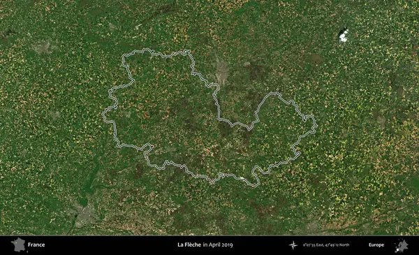 La Fleche. Nisan 2019 'da çekilen Kopernik Nöbetçi karolarından oluşan bir uydu görüntüsünde Fransa' nın idari bölgesinin ana hatları belirlendi.