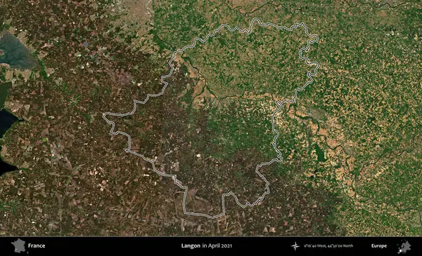 Langon. Copernicus Sentinel 'in Nisan 2021' de çekilen uydu görüntüsünde Fransa 'nın idari bölgesinin ana hatları belirlendi.