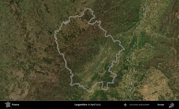 Largentiere. Nisan 2022 'de çekilen Copernicus Sentinel karolarından oluşan bir uydu görüntüsünde Fransa' nın idari bölgesinin ana hatları belirlendi.