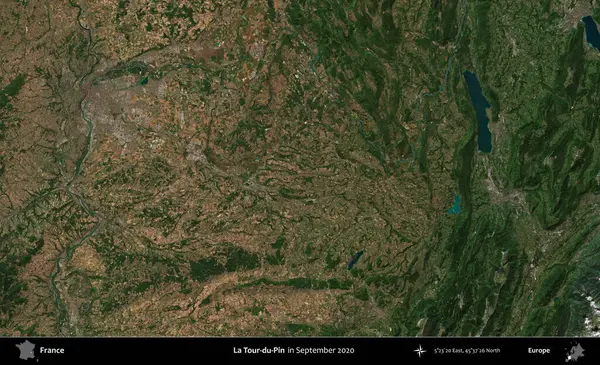 La Tour-du-Pin. Copernicus Sentinel 'in Eylül 2020' de çekilmiş uydu görüntüsü üzerine Fransa 'nın idari bölgesi.