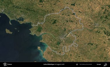 Loire-Atlantique 'de. Copernicus Sentinel 'in Ağustos 2018' de çekilen uydu görüntüsünde Fransa 'nın idari bölgesinin ana hatları belirlendi.