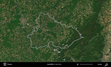 Luneville. Copernicus Sentinel 'in Haziran 2021' de çekilen uydu görüntüsünde Fransa 'nın idari bölgesinin ana hatları belirlendi.