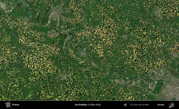 Les Andelys. Copernicus Sentinel 'in Mayıs 2023' te çekilmiş uydu görüntüsü üzerine Fransa 'nın idari bölgesi.