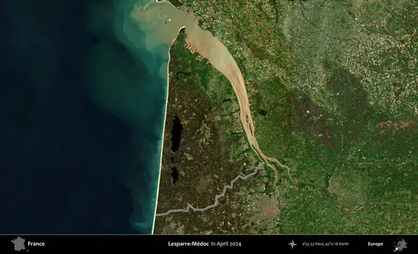 Lesparre-Medoc. Nisan 2024 'te çekilen Copernicus Sentinel karolarından oluşan bir uydu görüntüsünde Fransa' nın idari bölgesinin ana hatlarını çizdim.