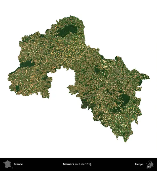 Mamers. Fransa 'nın idari bölgesi, Haziran 2023' te çekilen Kopernik Nöbetçi karolarından oluşan bir uydu görüntüsüyle beyaza izole edildi.