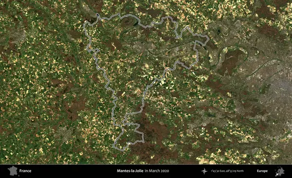 Mantes-la-Jolie. Mart 2020 'de çekilen Copernicus Sentinel karolarından oluşan bir uydu görüntüsünde Fransa' nın idari bölgesinin ana hatları belirlendi.