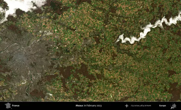 Meaux. Copernicus Sentinel 'in Şubat 2023' te çekilmiş uydu görüntüsü üzerine Fransa 'nın idari bölgesi.