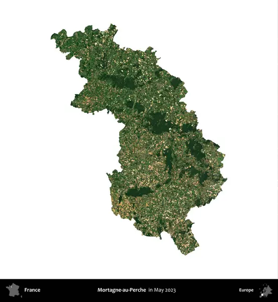 Mortagne-au-Perche. Fransa 'nın idari bölgesi, Mayıs 2023' te çekilen Kopernik Nöbetçi karolarından oluşan bir uydu görüntüsüyle beyaza izole edildi.