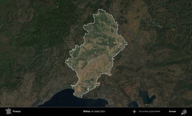 Nimes. Fransa 'nın idari alanı, Haziran 2021' de çekilen Kopernik Sentinel karolarından oluşan koyu renkli bir uydu görüntüsü üzerinde vurgulandı ve özetlendi.