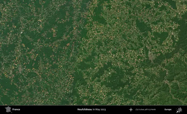 Neufchateau. Copernicus Sentinel 'in Mayıs 2023' te çekilmiş uydu görüntüsü üzerine Fransa 'nın idari bölgesi.
