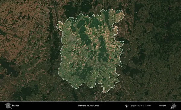 Nevers. Fransa 'nın idari alanı, Temmuz 2022' de çekilen Kopernik Nöbetçi karolarından oluşan koyu renkli bir uydu görüntüsüyle vurgulandı ve özetlendi.