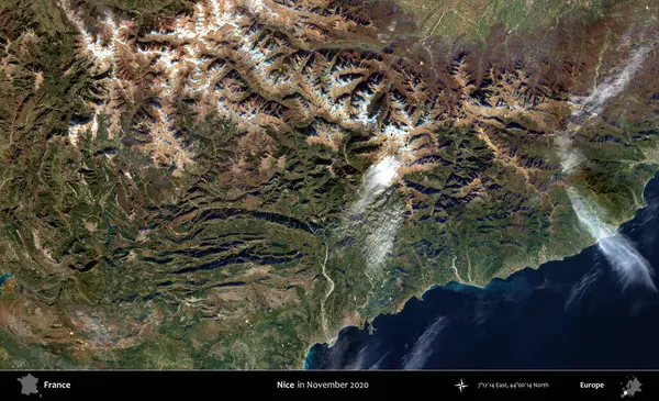 Güzelmiş. Copernicus Sentinel 'in Kasım 2020' de çekilmiş uydu görüntüsü üzerine Fransa 'nın idari bölgesi.