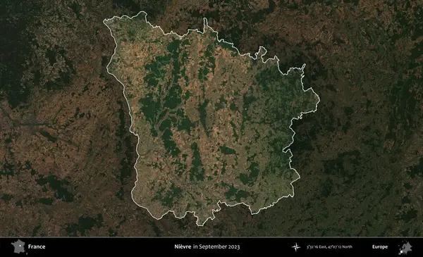 Nievre. Fransa 'nın idari alanı, Eylül 2023' te çekilen Kopernik Nöbetçi karolarından oluşan koyu renkli bir uydu görüntüsü üzerinde vurgulandı ve özetlendi.