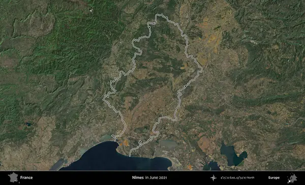 Nimes. Copernicus Sentinel 'in Haziran 2021' de çekilen uydu görüntüsünde Fransa 'nın idari bölgesinin ana hatları belirlendi.