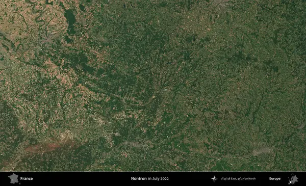 Nontron. Copernicus Sentinel 'in Temmuz 2022' de çekilmiş uydu görüntüsü üzerine Fransa 'nın idari bölgesi.