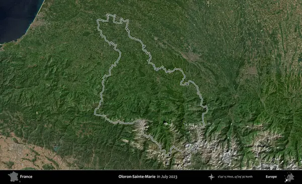 Oloron-Sainte-Marie. Copernicus Sentinel 'in Temmuz 2023' te çekilen uydu görüntüsünde Fransa 'nın idari bölgesinin ana hatları belirlendi.