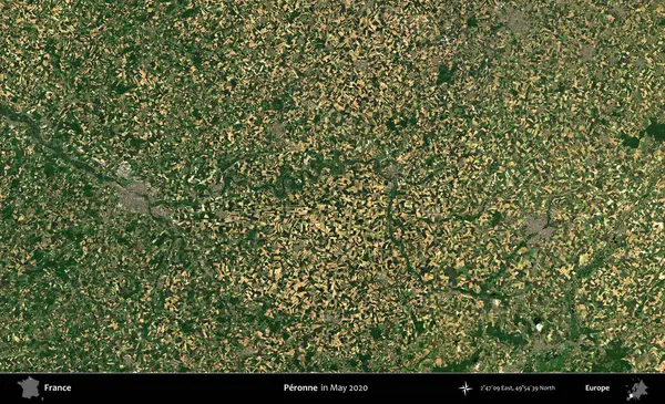 Peronne. Mayıs 2020 'de Copernicus Sentinel karolarından oluşan bir uydu görüntüsü üzerine Fransa' nın idari bölgesi