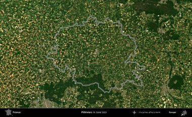 Pithivierlar. Copernicus Sentinel 'in Haziran 2021' de çekilen uydu görüntüsünde Fransa 'nın idari bölgesinin ana hatları belirlendi.