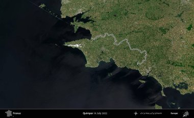 Quimper. Copernicus Sentinel 'in Temmuz 2022' de çekilen uydu görüntüsünde Fransa 'nın idari bölgesinin ana hatları belirlendi.
