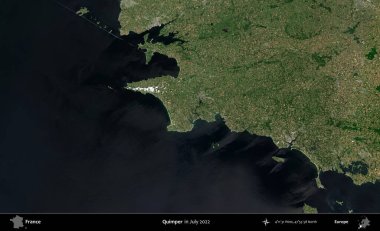 Quimper. Copernicus Sentinel 'in Temmuz 2022' de çekilmiş uydu görüntüsü üzerine Fransa 'nın idari bölgesi.