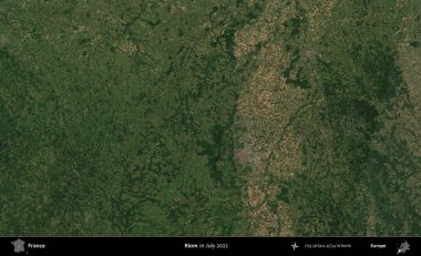 Riom. Copernicus Sentinel 'in Temmuz 2022' de çekilmiş uydu görüntüsü üzerine Fransa 'nın idari bölgesi.