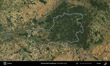 Romorantin-Lanthenay. Copernicus Sentinel 'in Ekim 2023' te çekilen uydu görüntüsünde Fransa 'nın idari bölgesinin ana hatları belirlendi.