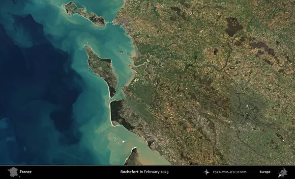 Rochefort. Copernicus Sentinel 'in Şubat 2023' te çekilmiş uydu görüntüsü üzerine Fransa 'nın idari bölgesi.