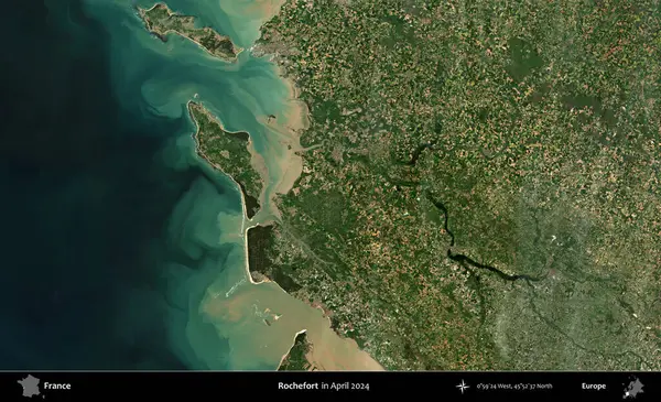 Rochefort. Copernicus Sentinel 'in Nisan 2024' te çekilmiş uydu görüntüsü üzerine Fransa 'nın idari bölgesi.